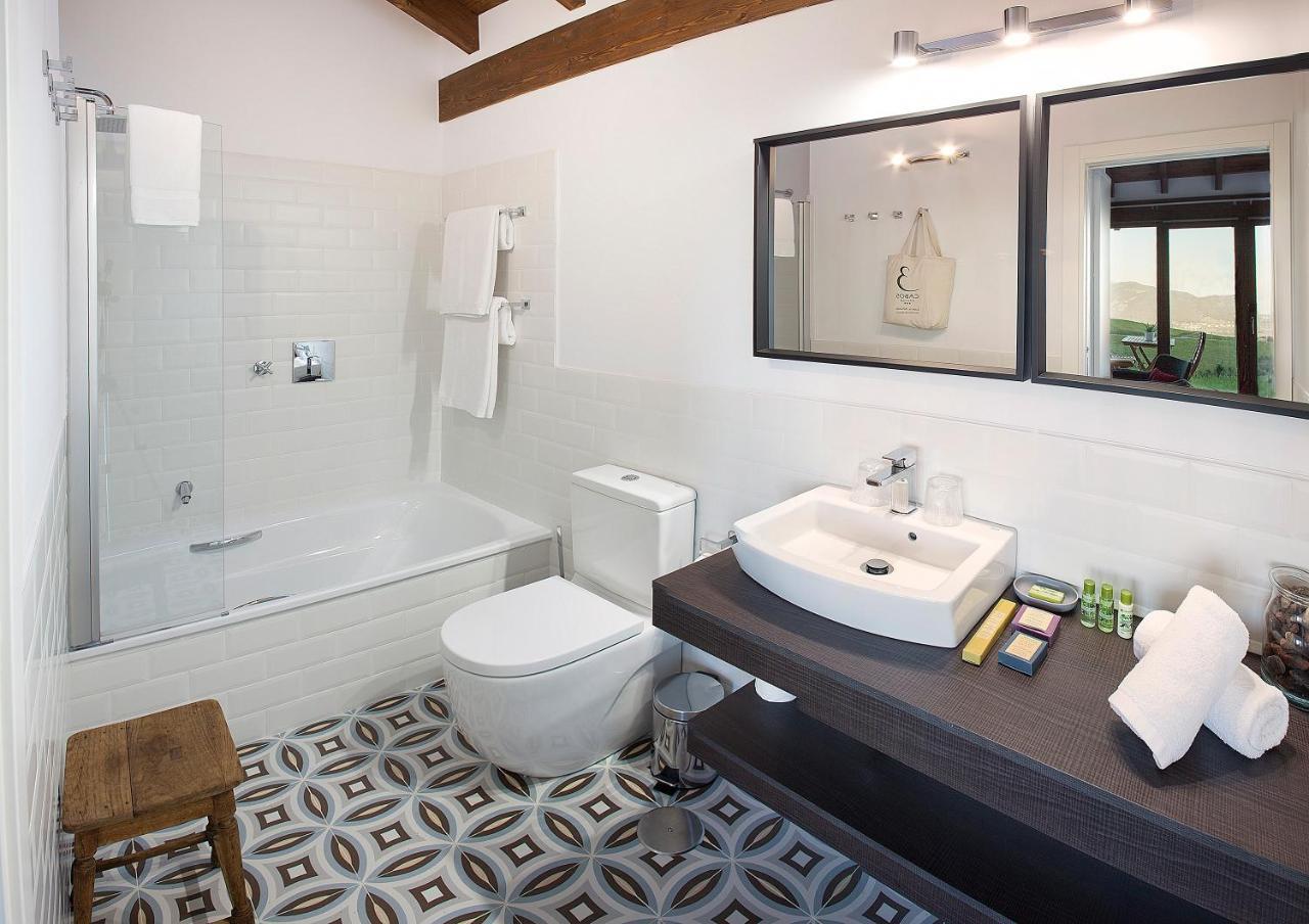 El Vallin Hotel Rural 3 Cabos מראה חיצוני תמונה